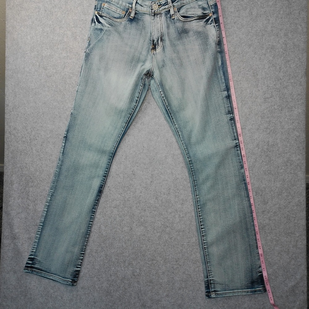 RUE21 Premium Mens Slim Straight Jeans Light Wash Distressed Denim 34x34